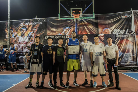 前NBA球星本?华莱士正式入选“享动篮球名